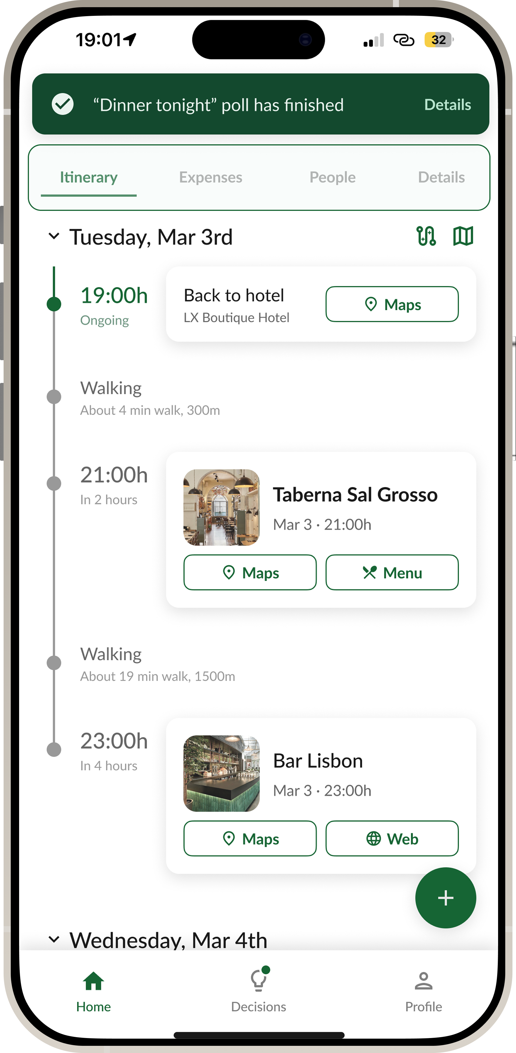Itinerary screen with the tab row highlighted
